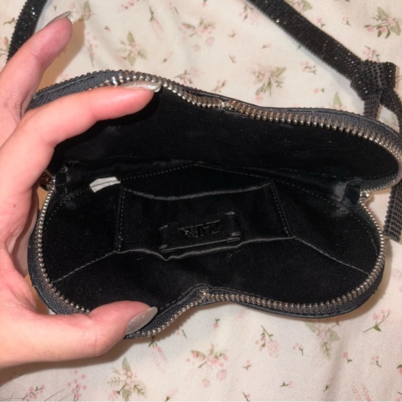 Black Heart-Shaped Evening Bag rhinestone sparkly zara - Picture 7 of 8